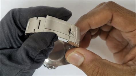 rolex with glidelock|how to adjust rolex clasp.